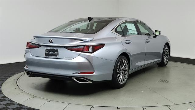 new 2025 Lexus ES 350 car, priced at $55,619