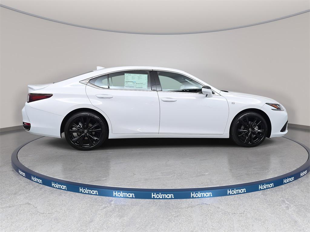 new 2025 Lexus ES 300h car, priced at $57,835
