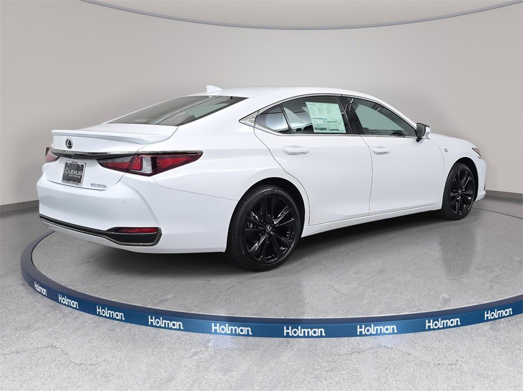 new 2025 Lexus ES 300h car, priced at $57,835