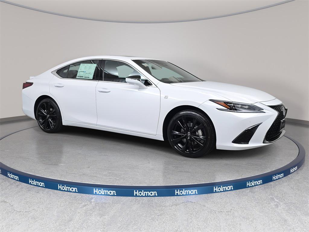 new 2025 Lexus ES 300h car, priced at $57,835