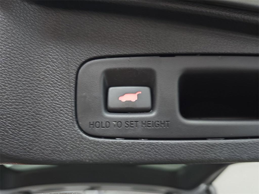 used 2021 Honda CR-V car, priced at $27,690