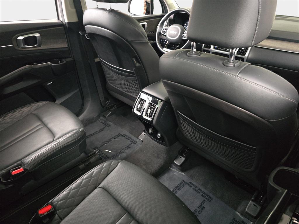 used 2022 Kia Sorento car, priced at $28,699