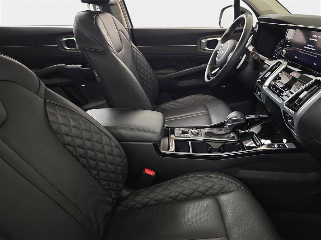 used 2022 Kia Sorento car, priced at $28,699
