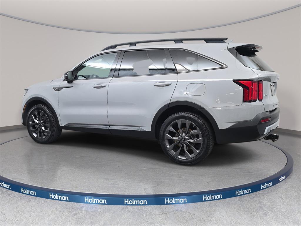 used 2022 Kia Sorento car, priced at $28,699