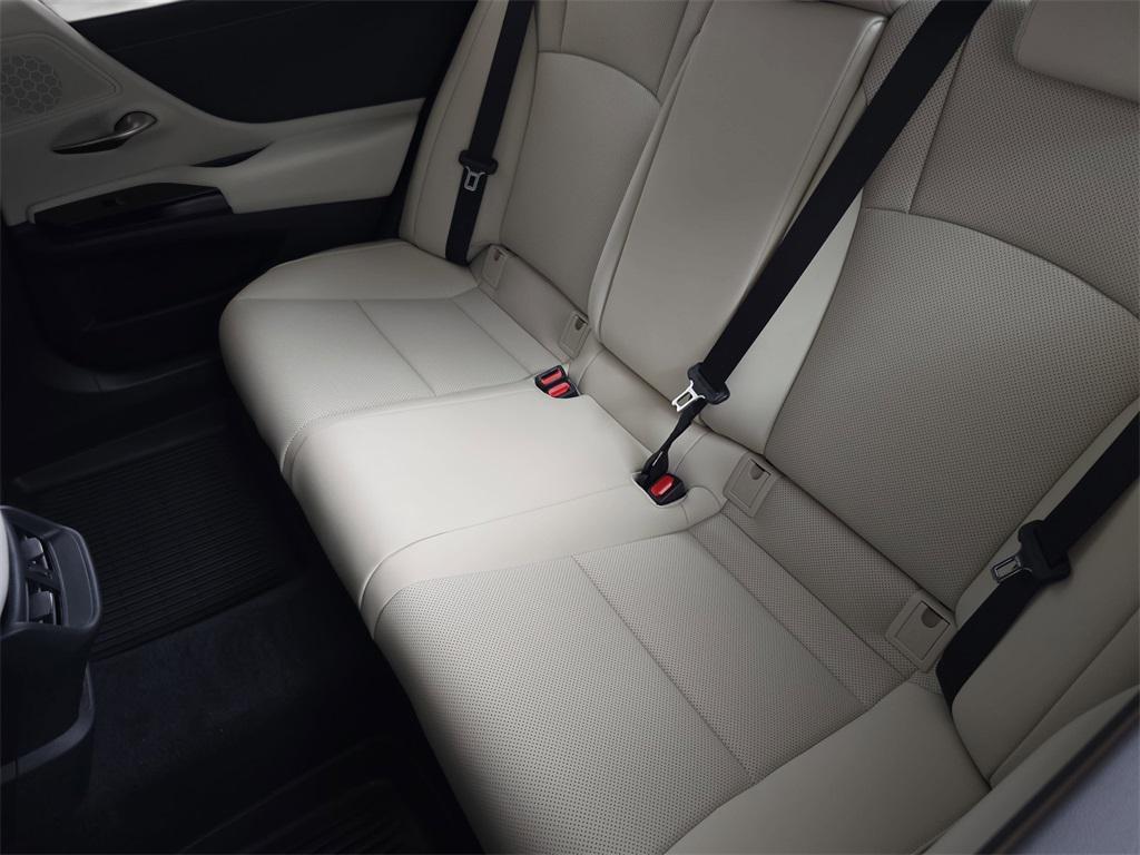 new 2025 Lexus ES 350 car, priced at $47,794