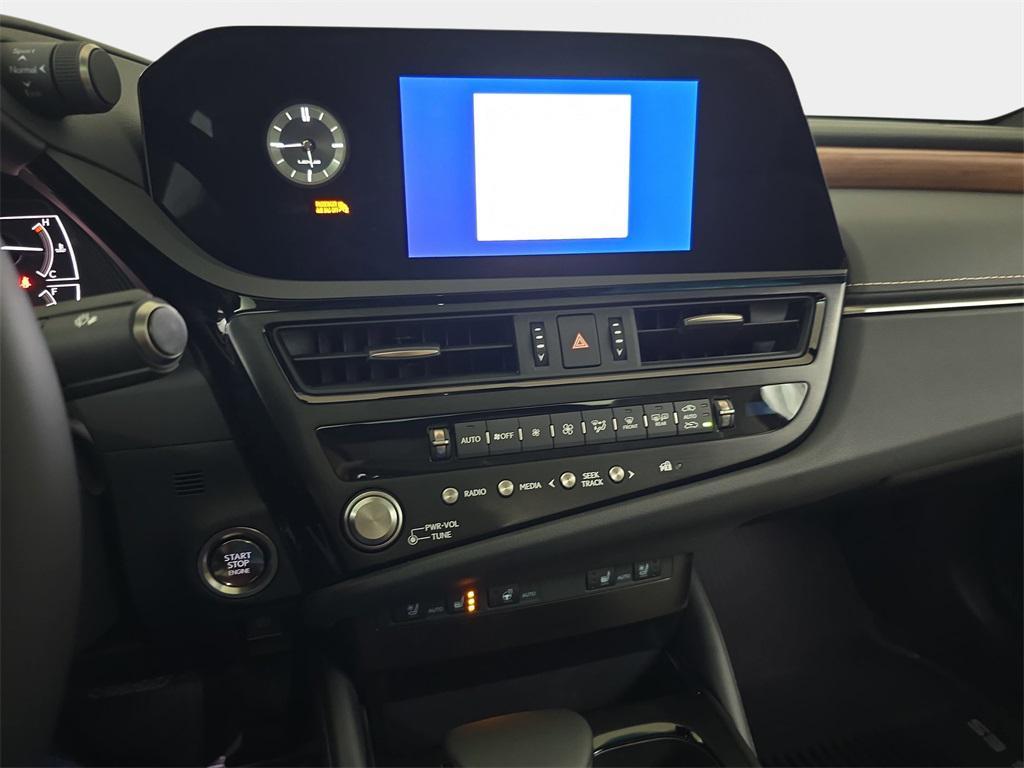 new 2025 Lexus ES 350 car, priced at $47,794