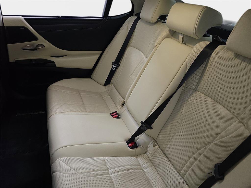 used 2022 Lexus ES 350 car, priced at $34,499