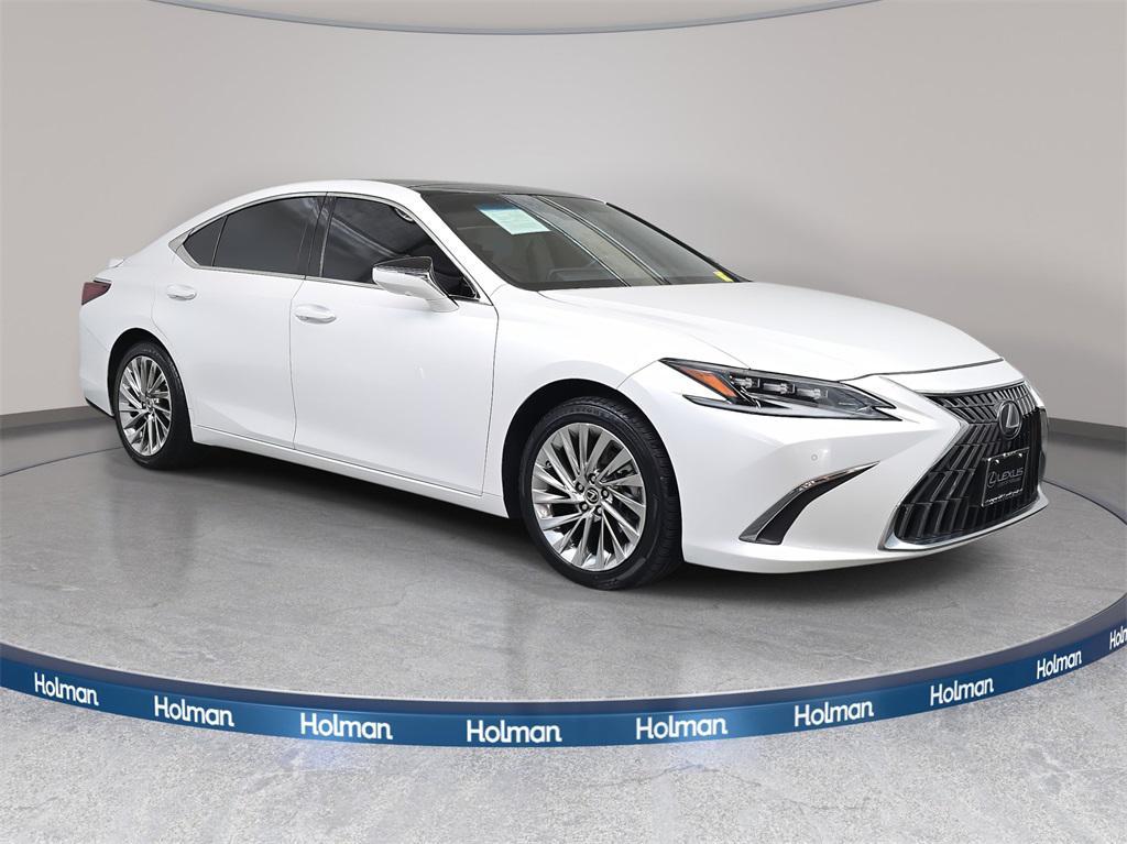 used 2022 Lexus ES 350 car, priced at $34,499