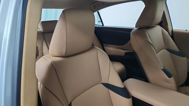 new 2025 Lexus ES 350 car, priced at $47,914