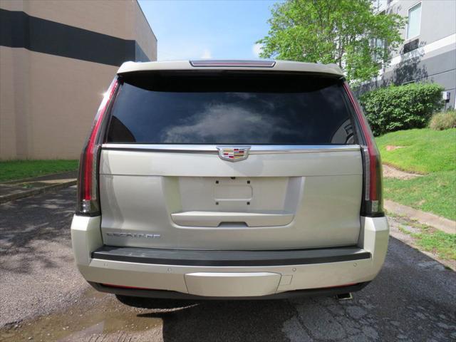 used 2015 Cadillac Escalade car, priced at $26,990