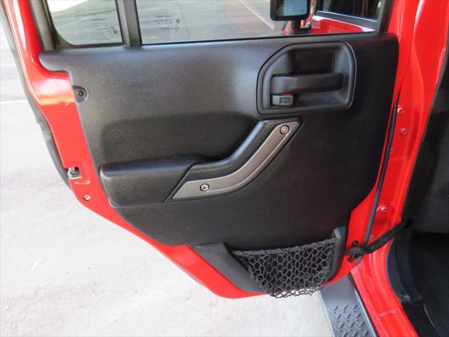 used 2015 Jeep Wrangler Unlimited car, priced at $16,900