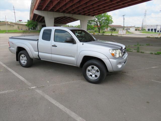 used 2006 Toyota Tacoma car, priced at $16,999