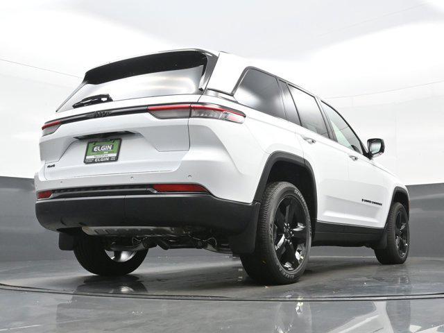 new 2025 Jeep Grand Cherokee car, priced at $40,189