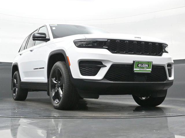 new 2025 Jeep Grand Cherokee car, priced at $49,200