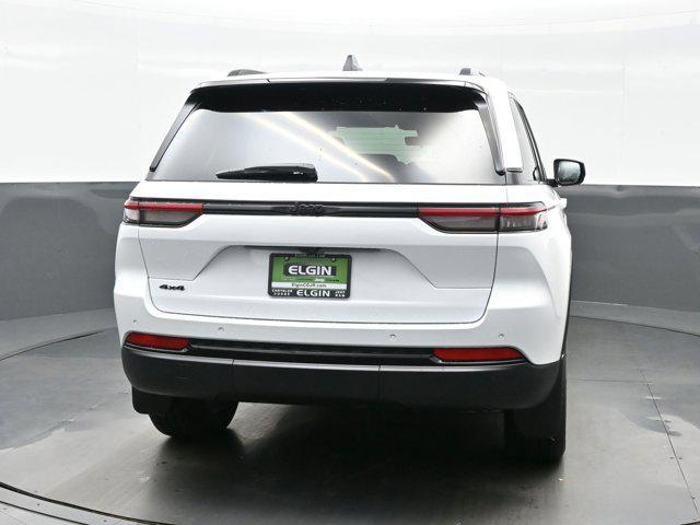 new 2025 Jeep Grand Cherokee car, priced at $40,189