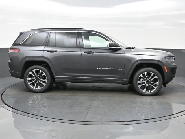 new 2025 Jeep Grand Cherokee car, priced at $55,105
