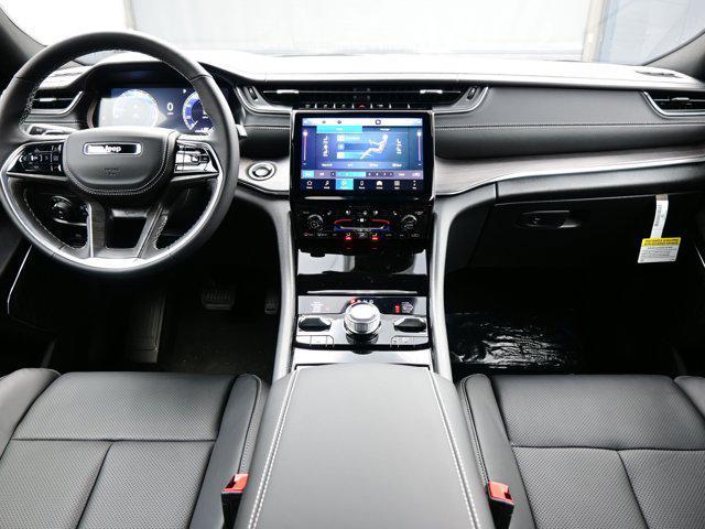 new 2025 Jeep Grand Cherokee car, priced at $55,105