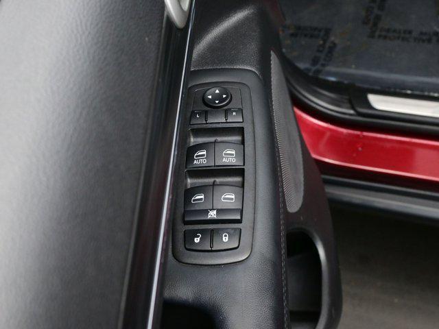 used 2022 Jeep Grand Cherokee car, priced at $27,990