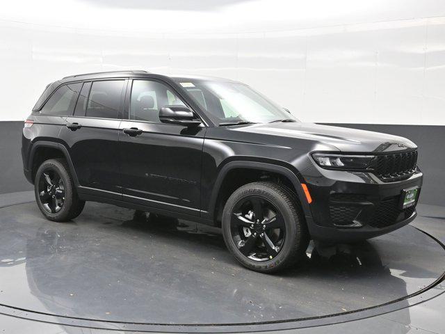 new 2025 Jeep Grand Cherokee car, priced at $42,872