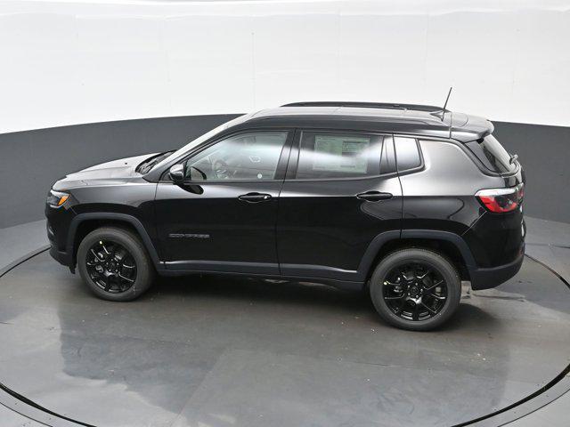 new 2025 Jeep Compass car, priced at $30,664