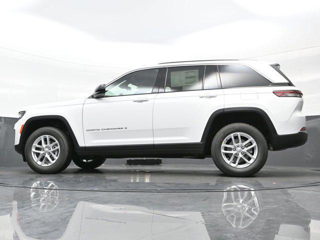 new 2025 Jeep Grand Cherokee car, priced at $36,354