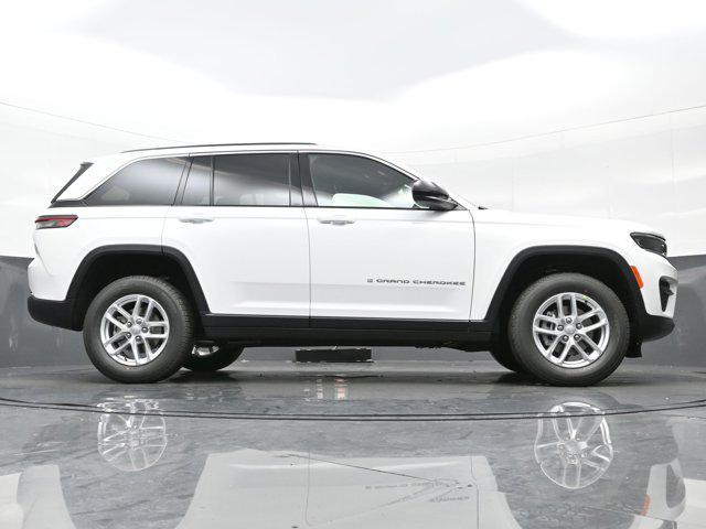 new 2025 Jeep Grand Cherokee car, priced at $36,354