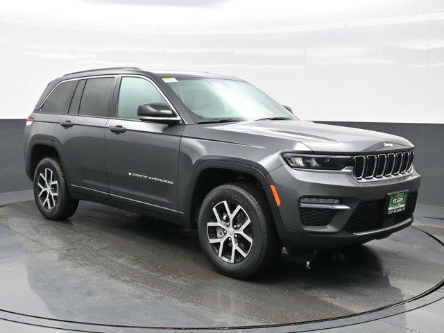 new 2025 Jeep Grand Cherokee car, priced at $41,813