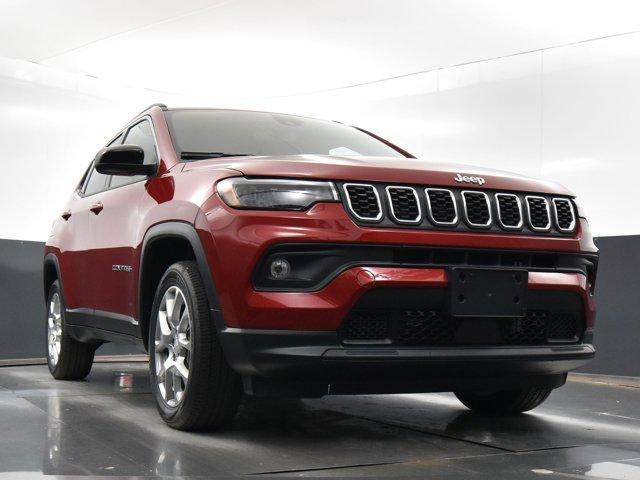 new 2024 Jeep Compass car, priced at $27,895