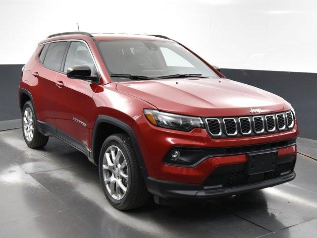 new 2024 Jeep Compass car, priced at $27,895