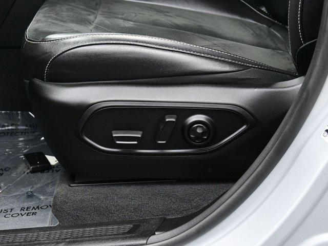used 2024 Jeep Grand Cherokee car, priced at $36,890