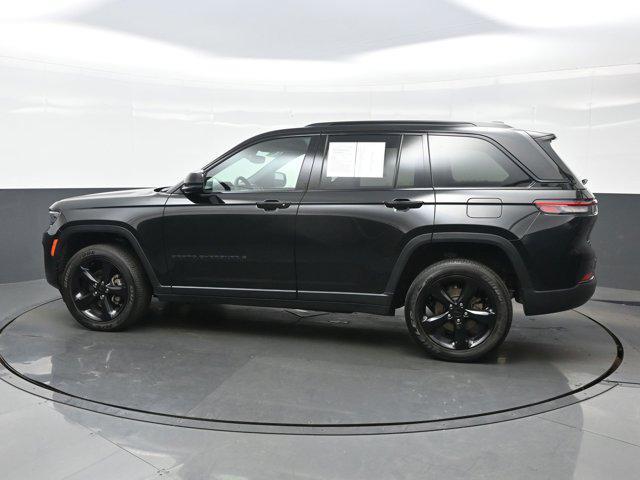 used 2024 Jeep Grand Cherokee car, priced at $32,490