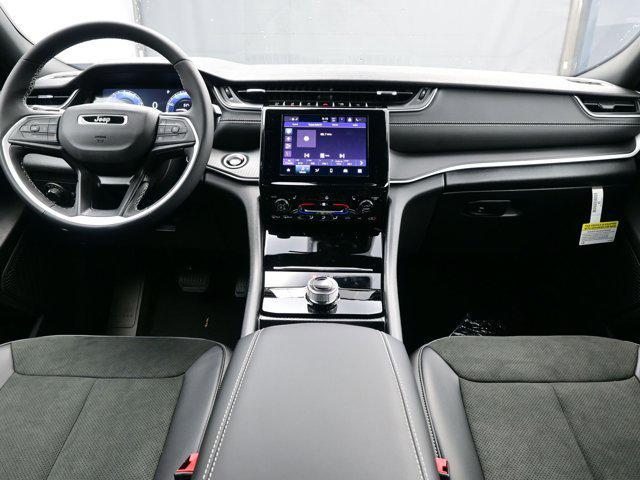 new 2025 Jeep Grand Cherokee L car, priced at $37,640