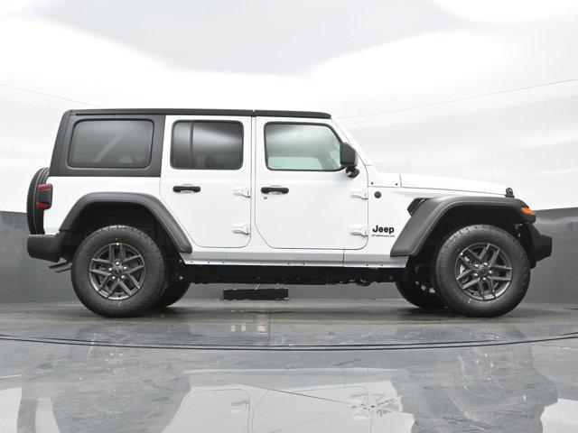 new 2025 Jeep Wrangler car, priced at $45,844