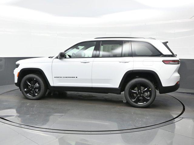 new 2025 Jeep Grand Cherokee car, priced at $35,681
