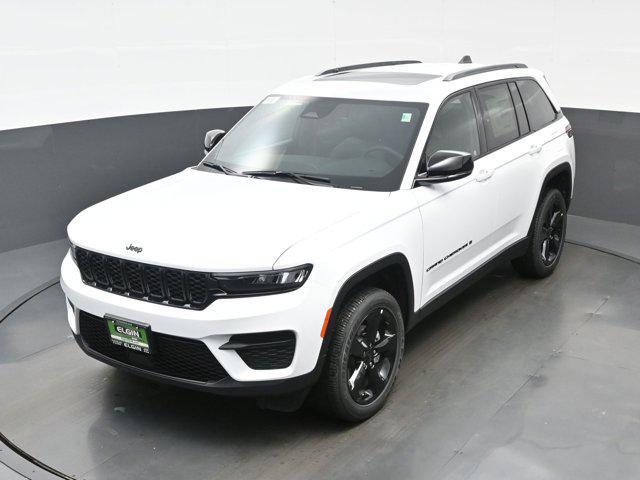 new 2025 Jeep Grand Cherokee car, priced at $35,681