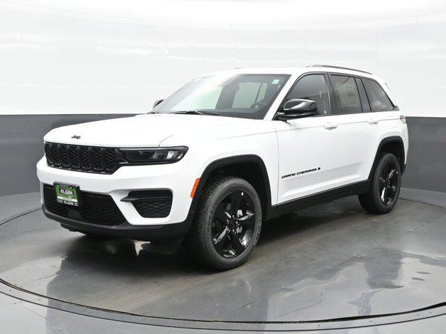new 2025 Jeep Grand Cherokee car, priced at $35,681
