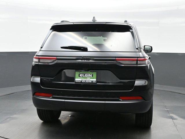 new 2025 Jeep Grand Cherokee car, priced at $40,747