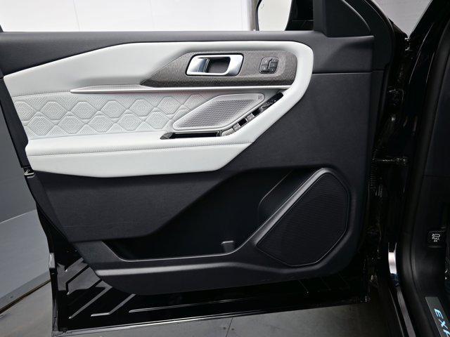 used 2025 Ford Explorer car, priced at $52,590