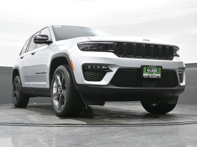 new 2025 Jeep Grand Cherokee car, priced at $42,004