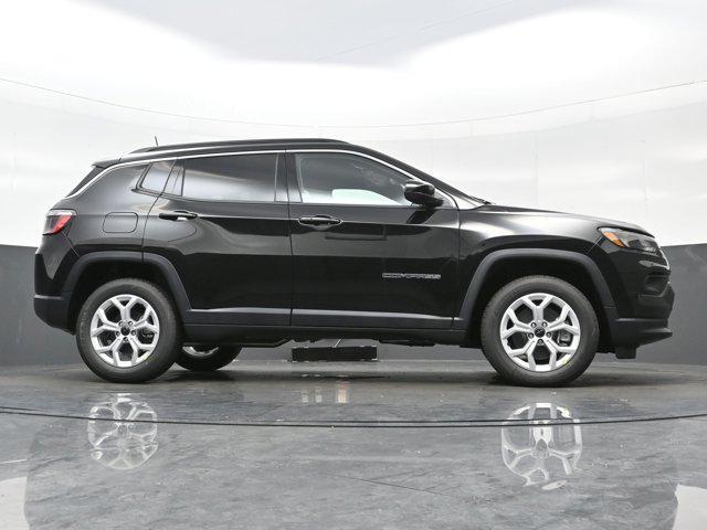 new 2025 Jeep Compass car, priced at $25,653