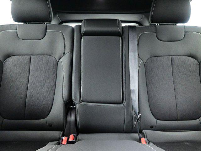 new 2025 Jeep Grand Cherokee car, priced at $44,175