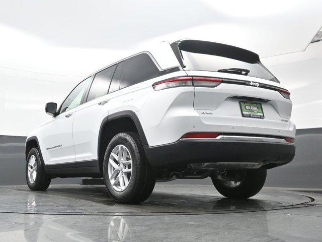 new 2025 Jeep Grand Cherokee car, priced at $44,175