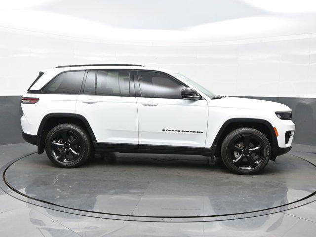 used 2023 Jeep Grand Cherokee car, priced at $28,490