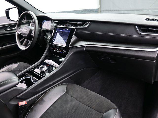 used 2023 Jeep Grand Cherokee car, priced at $28,490