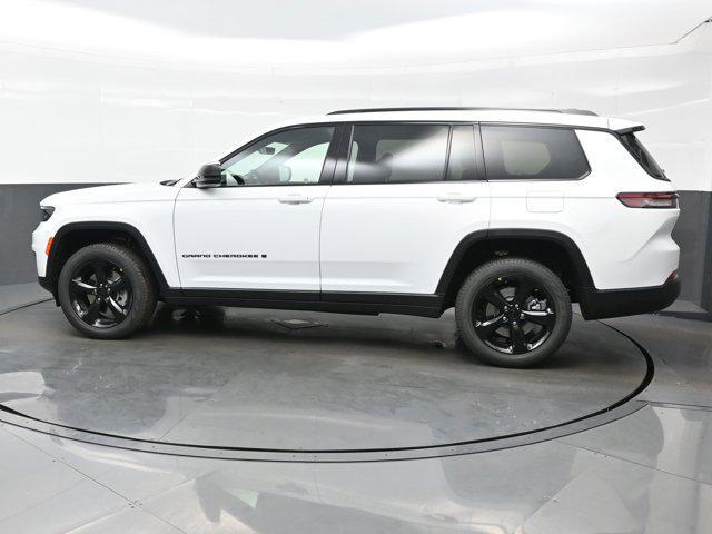 new 2025 Jeep Grand Cherokee L car, priced at $42,980