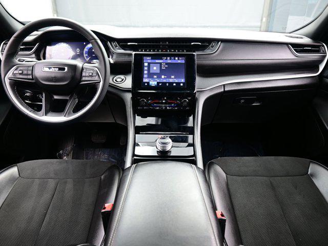 used 2023 Jeep Grand Cherokee car, priced at $29,990