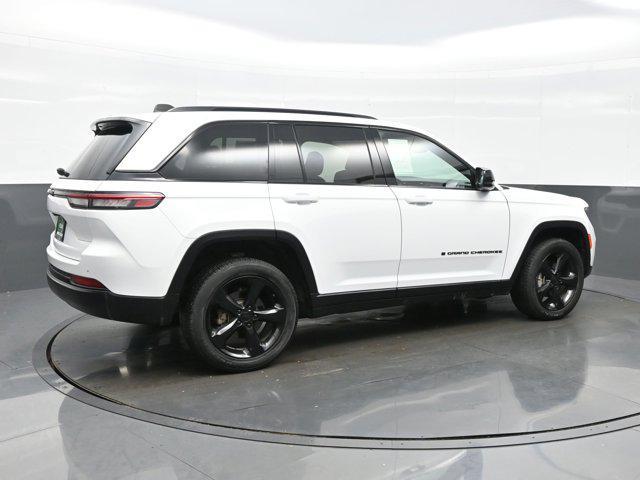 used 2023 Jeep Grand Cherokee car, priced at $29,990