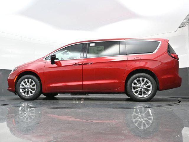 new 2025 Chrysler Pacifica car, priced at $43,467