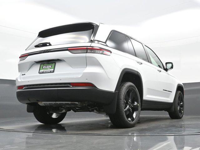 new 2025 Jeep Grand Cherokee car, priced at $39,189