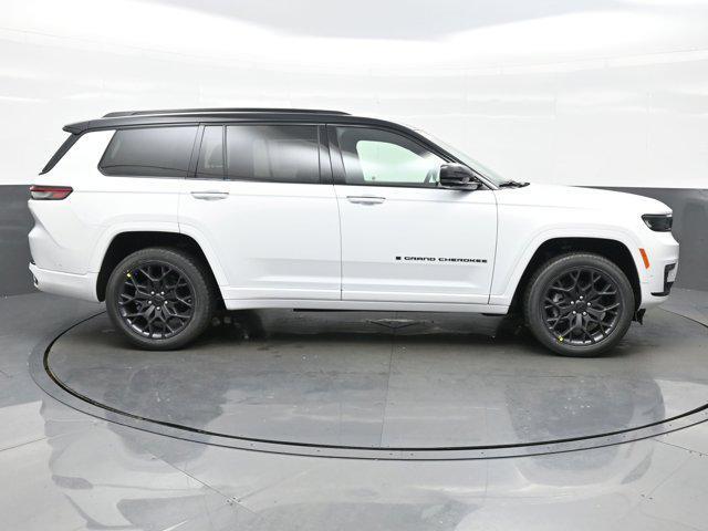 new 2025 Jeep Grand Cherokee L car, priced at $61,527